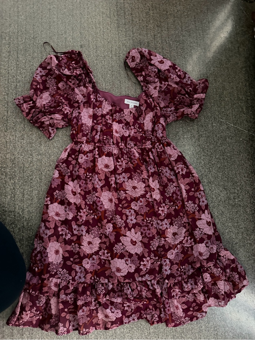 Women’s Burgundy Floral Puff Sleeve mini Dress